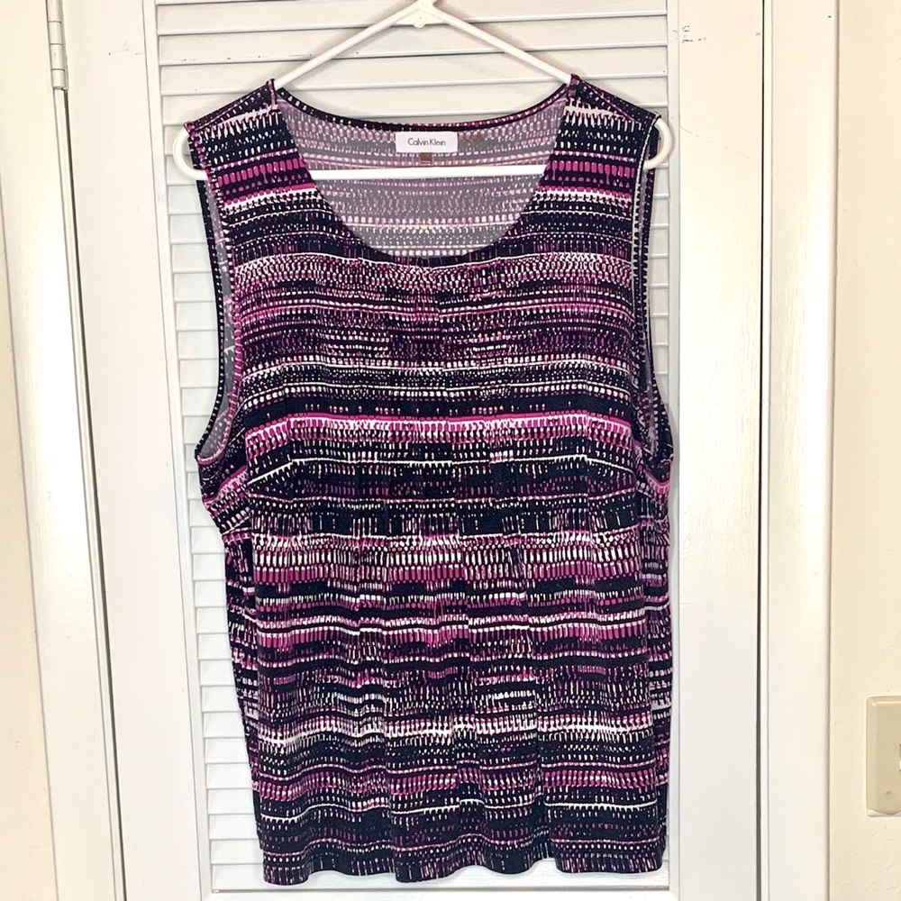 Calvin Klein fuchsia, black & white tank blouse